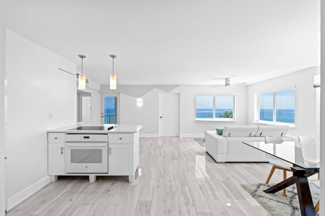 Hollywood, Broward, 33019, United States, ,Residential,For Sale,2003583