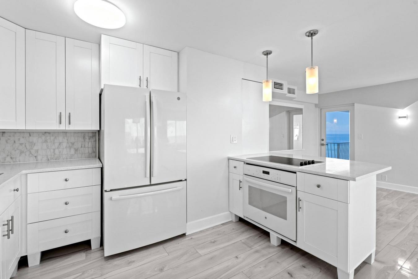 Hollywood, Broward, 33019, United States, ,Residential,For Sale,2003583