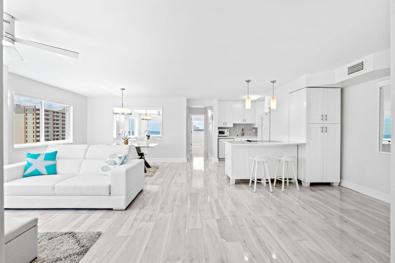 Hollywood, Broward, 33019, United States, ,Residential,For Sale,2003583