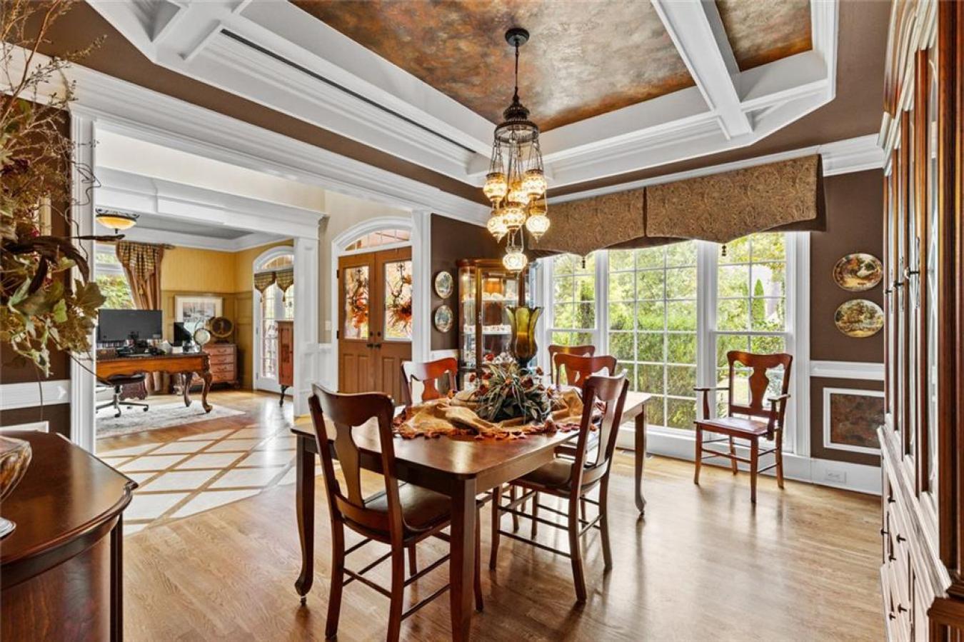 Flowery Branch, Hall - GA, 30542, United States, 5 Bedrooms Bedrooms, ,5 BathroomsBathrooms,Residential,For Sale,2003581