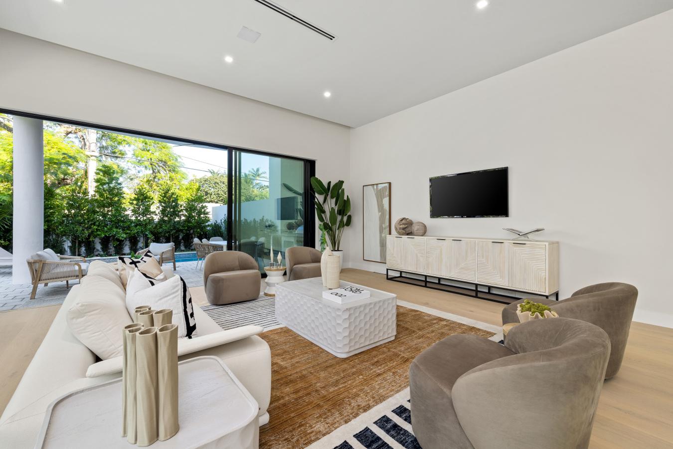 Delray Beach, Palm Beach, 33483, United States, 3 Bedrooms Bedrooms, ,3 BathroomsBathrooms,Residential,For Sale,2003612