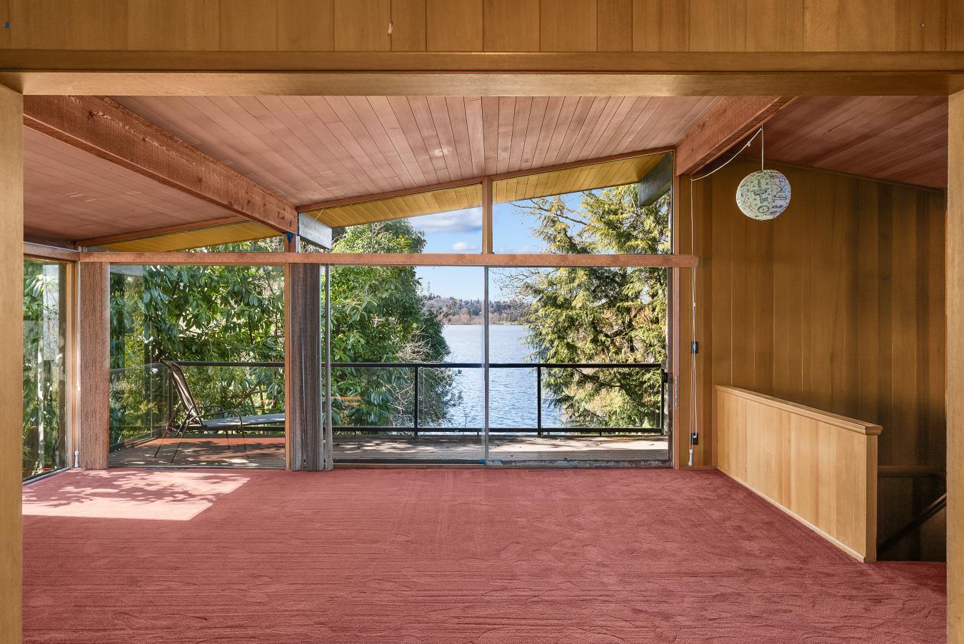 Bellevue, Washington, 98004, United States, 2 Bedrooms Bedrooms, ,2 BathroomsBathrooms,Residential,For Sale,2003580