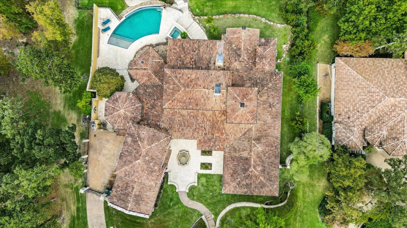 Tyler, Smith, 75709, United States, 6 Bedrooms Bedrooms, ,5 BathroomsBathrooms,Residential,For Sale,2003577