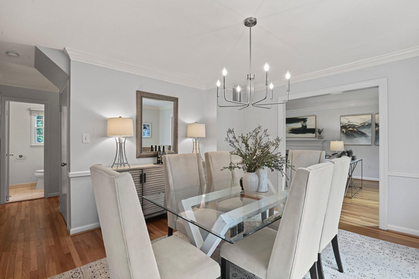 McLean, Fairfax County, 22102, United States, 4 Bedrooms Bedrooms, ,3 BathroomsBathrooms,Residential,For Sale,2003578