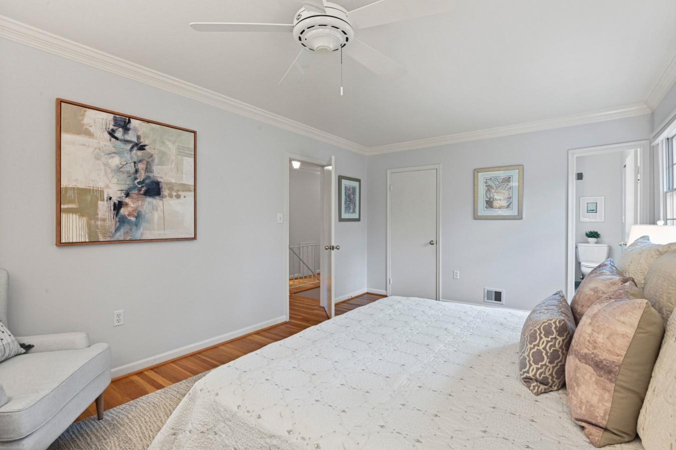 McLean, Fairfax County, 22102, United States, 4 Bedrooms Bedrooms, ,3 BathroomsBathrooms,Residential,For Sale,2003578