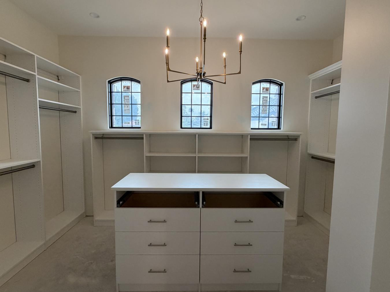 Mesa, Maricopa, 85213, United States, 5 Bedrooms Bedrooms, ,5 BathroomsBathrooms,Residential,For Sale,2003576