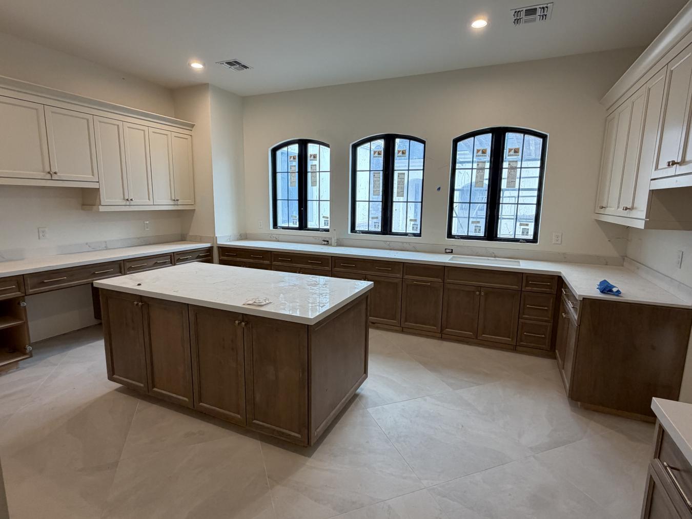 Mesa, Maricopa, 85213, United States, 5 Bedrooms Bedrooms, ,5 BathroomsBathrooms,Residential,For Sale,2003576