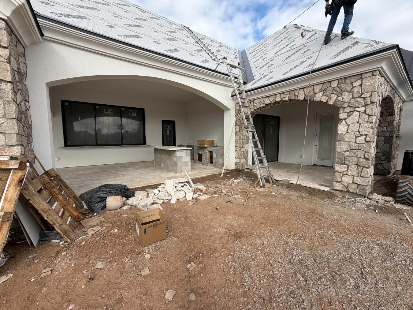 Mesa, Maricopa, 85213, United States, 5 Bedrooms Bedrooms, ,5 BathroomsBathrooms,Residential,For Sale,2003576