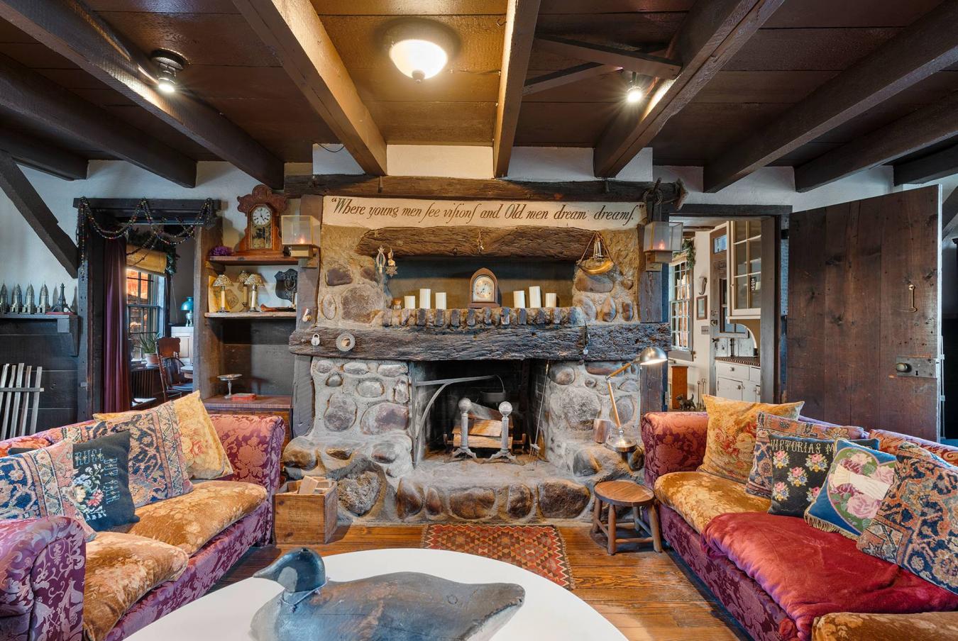 Village of Southampton, New York, 11968, United States, 5 Bedrooms Bedrooms, ,2 BathroomsBathrooms,Residential,For Sale,2007587