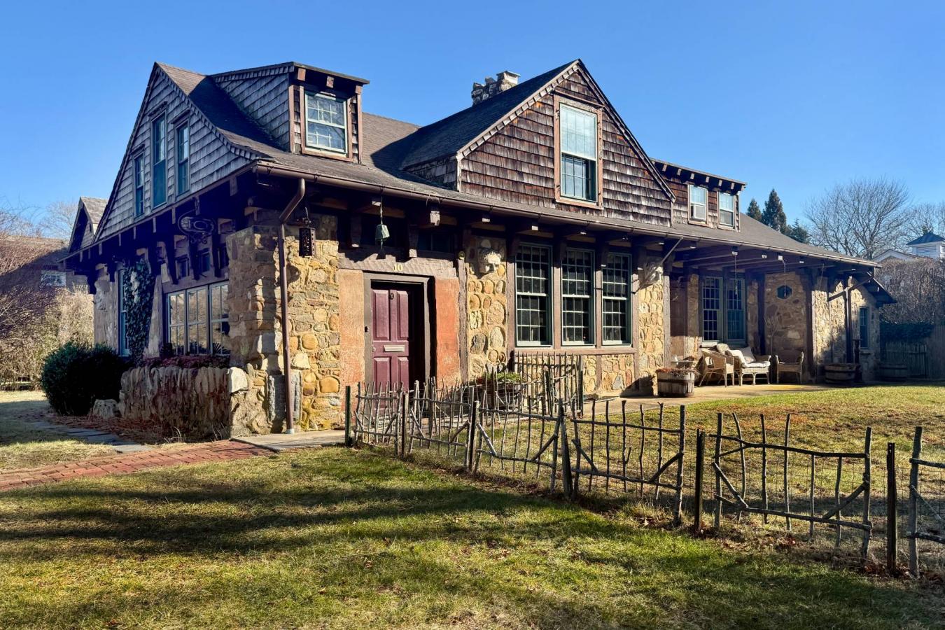 Village of Southampton, New York, 11968, United States, 5 Bedrooms Bedrooms, ,2 BathroomsBathrooms,Residential,For Sale,2007587