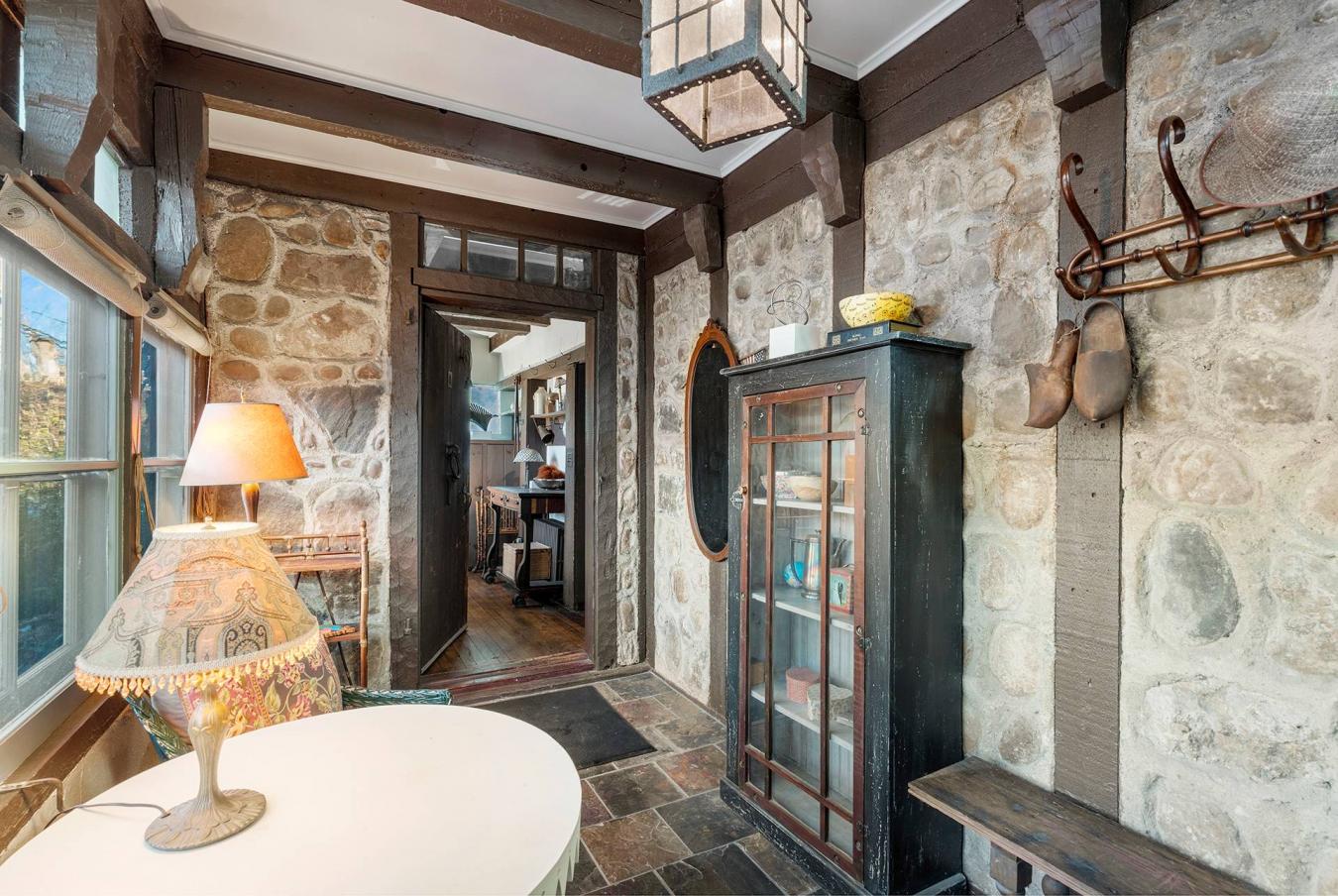 Village of Southampton, New York, 11968, United States, 5 Bedrooms Bedrooms, ,2 BathroomsBathrooms,Residential,For Sale,2007587