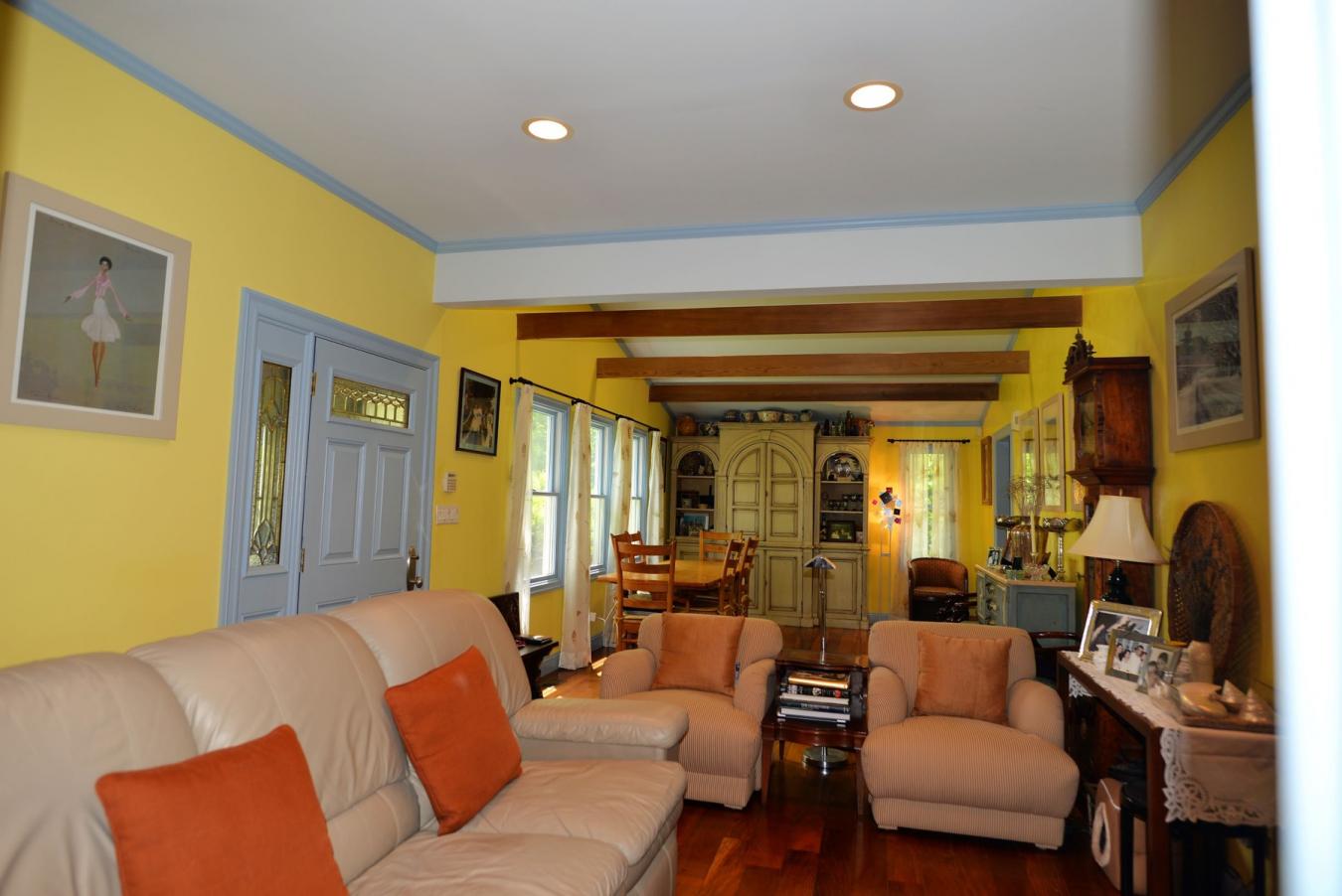 East Hampton, New York, 11937, United States, 3 Bedrooms Bedrooms, ,2 BathroomsBathrooms,Residential,For Sale,2007586