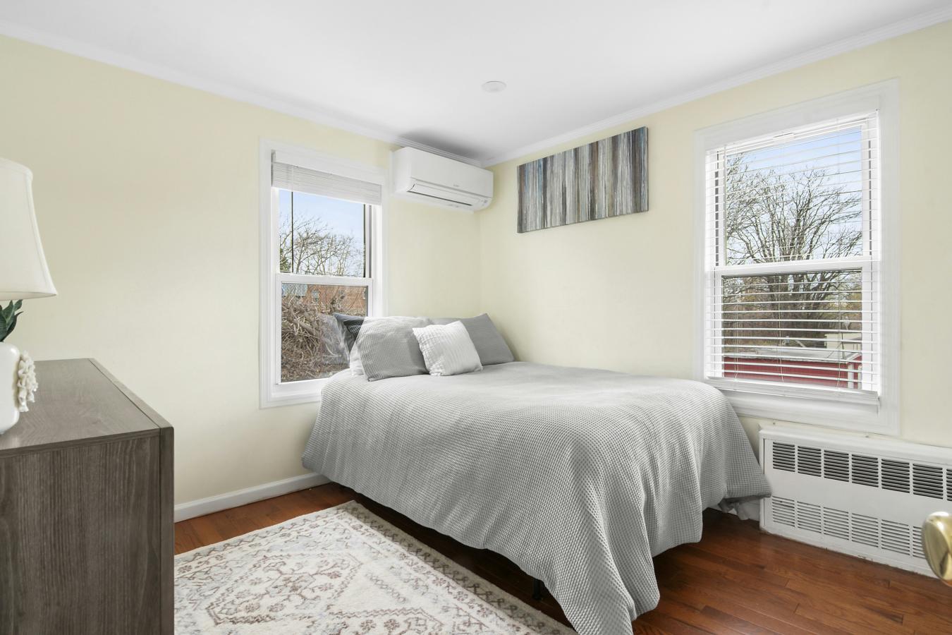 Homecrest, New York, 11229, United States, 3 Bedrooms Bedrooms, ,2 BathroomsBathrooms,Residential,For Sale,2007584