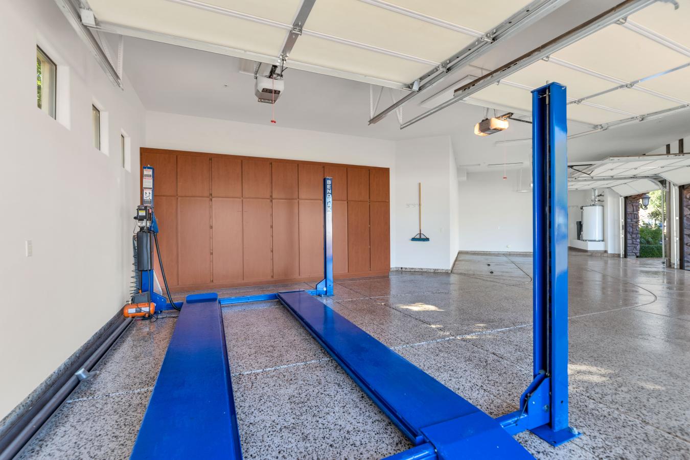 Scottsdale, Arizona, 85258, United States, 4 Bedrooms Bedrooms, ,4 BathroomsBathrooms,Residential,For Sale,2007582