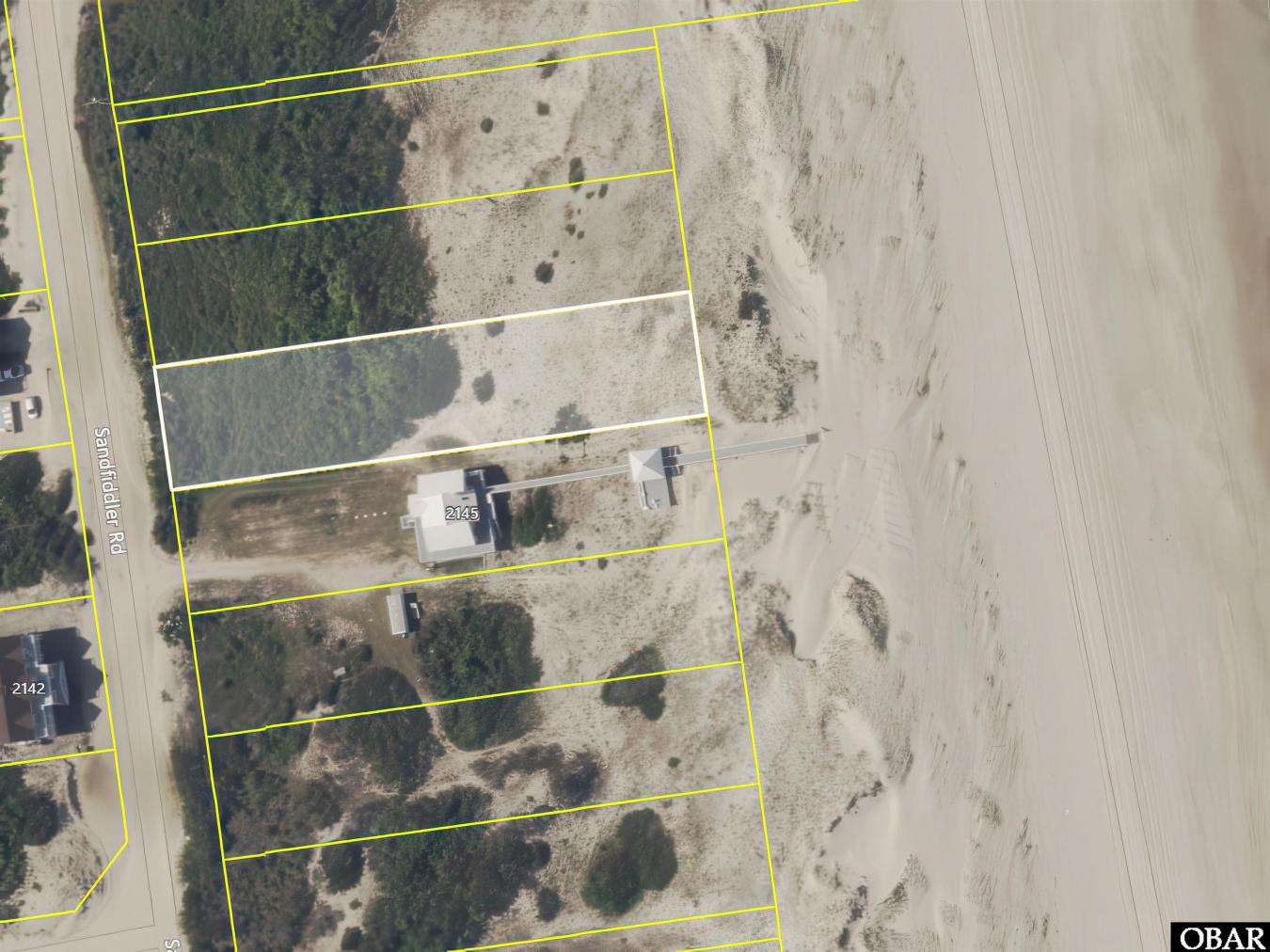Dont miss this rare opportunity to own an oceanfront lot in the stunni – image 1