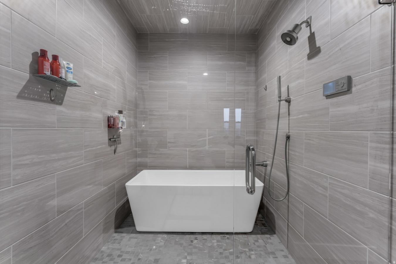 Heber City, Wasatch, 84032, United States, 4 Bedrooms Bedrooms, ,3 BathroomsBathrooms,Residential,For Sale,2007579