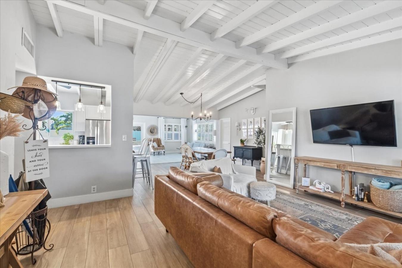 Lighthouse point, Broward, 33064, United States, 4 Bedrooms Bedrooms, ,2 BathroomsBathrooms,Residential,For Sale,2007578