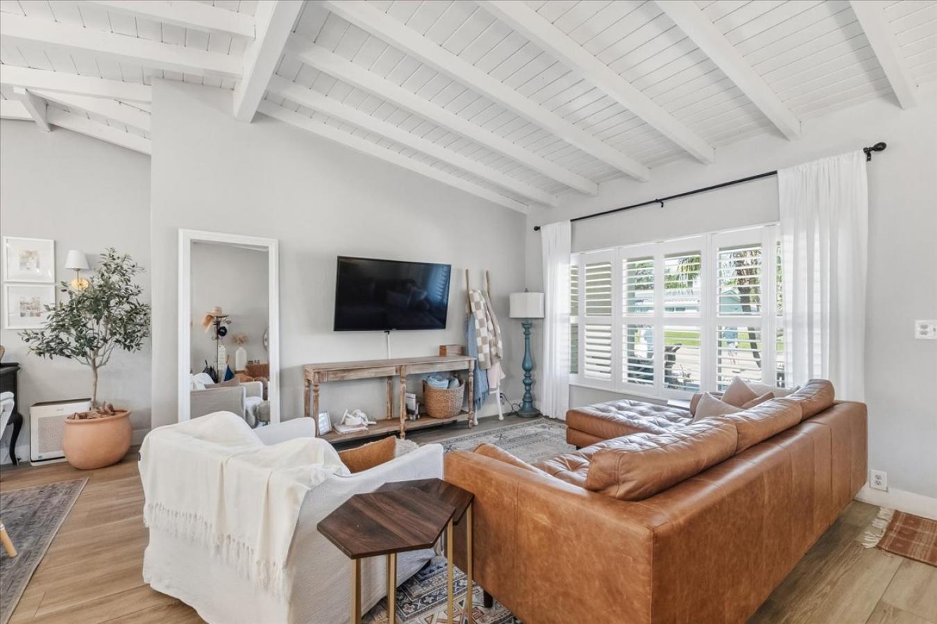 Lighthouse point, Broward, 33064, United States, 4 Bedrooms Bedrooms, ,2 BathroomsBathrooms,Residential,For Sale,2007578