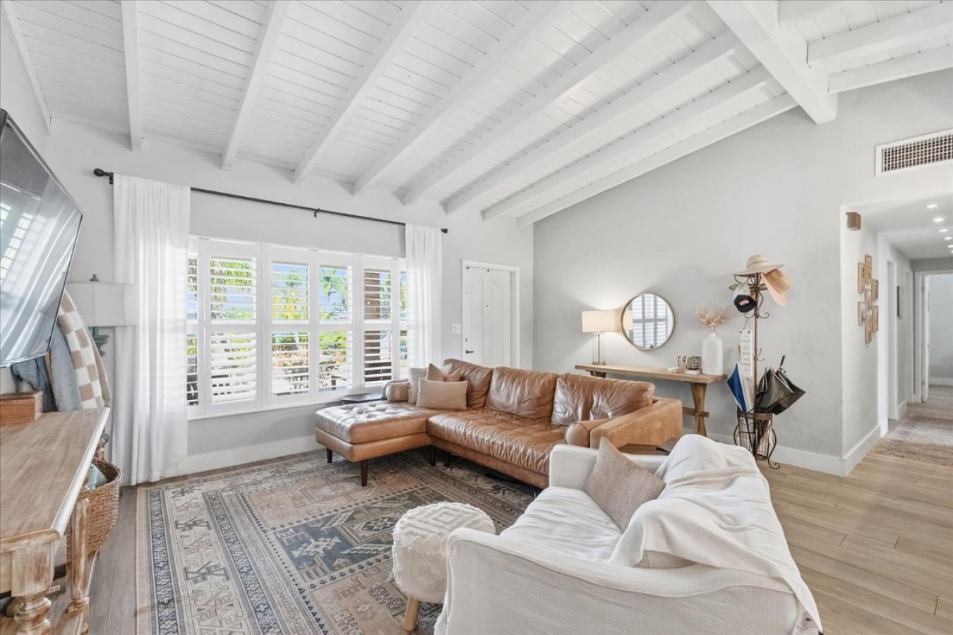 Lighthouse point, Broward, 33064, United States, 4 Bedrooms Bedrooms, ,2 BathroomsBathrooms,Residential,For Sale,2007578