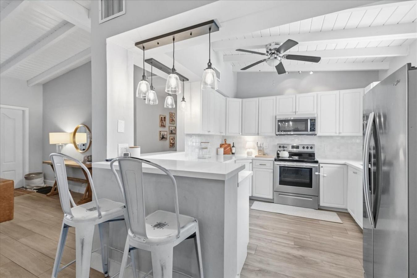 Lighthouse point, Broward, 33064, United States, 4 Bedrooms Bedrooms, ,2 BathroomsBathrooms,Residential,For Sale,2007578