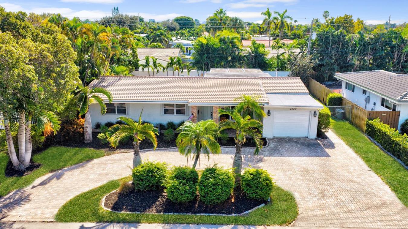 Lighthouse point, Broward, 33064, United States, 4 Bedrooms Bedrooms, ,2 BathroomsBathrooms,Residential,For Sale,2007578