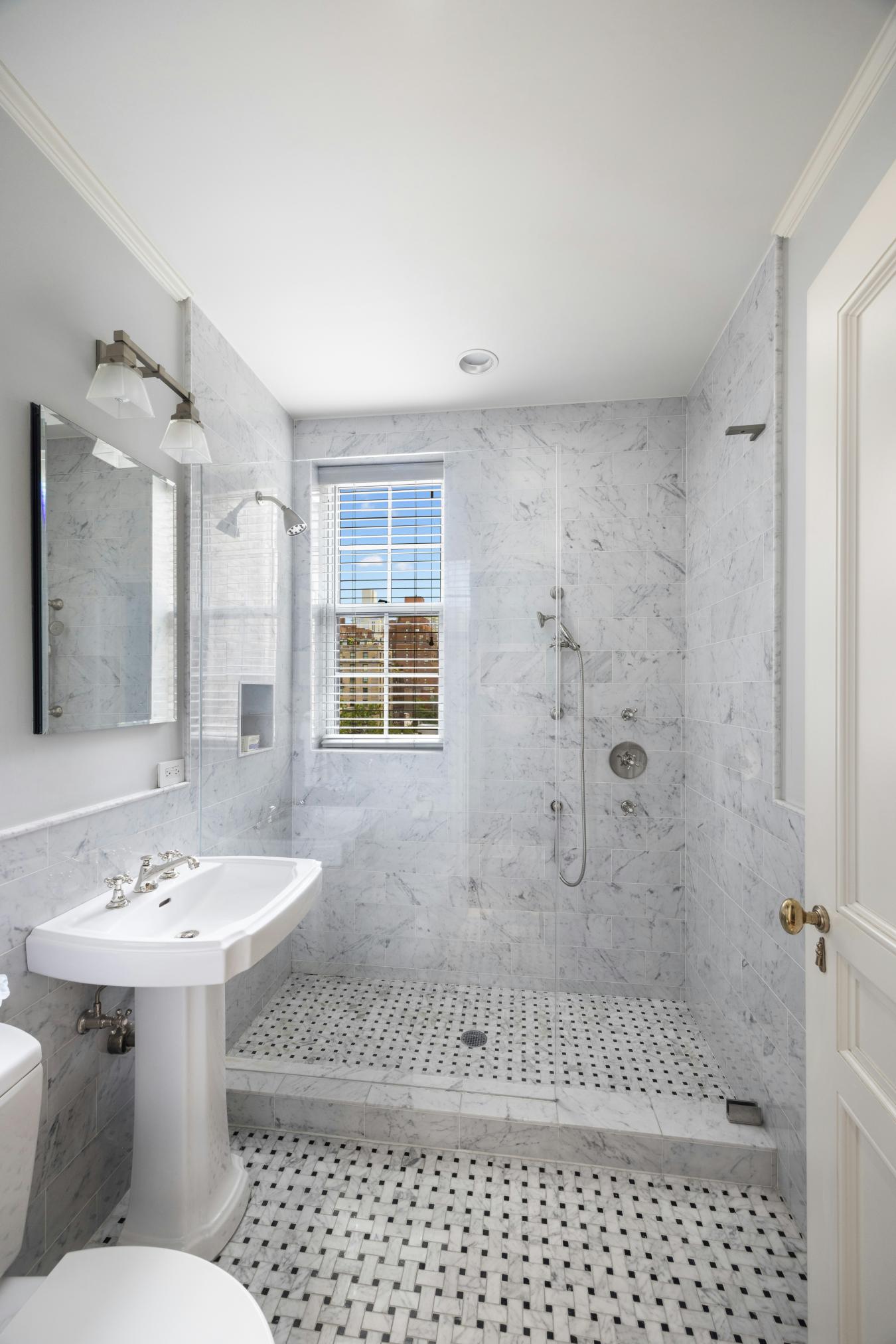 New York, New York, 10021, United States, 5 Bedrooms Bedrooms, ,5 BathroomsBathrooms,Residential,For Sale,2007575