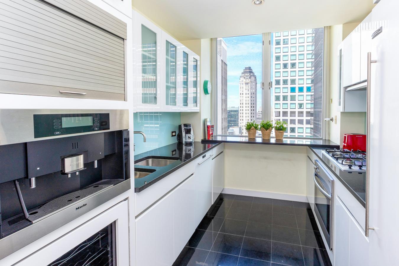 New York, New York, 10022, United States, 3 Bedrooms Bedrooms, ,4 BathroomsBathrooms,Residential,For Sale,2007574