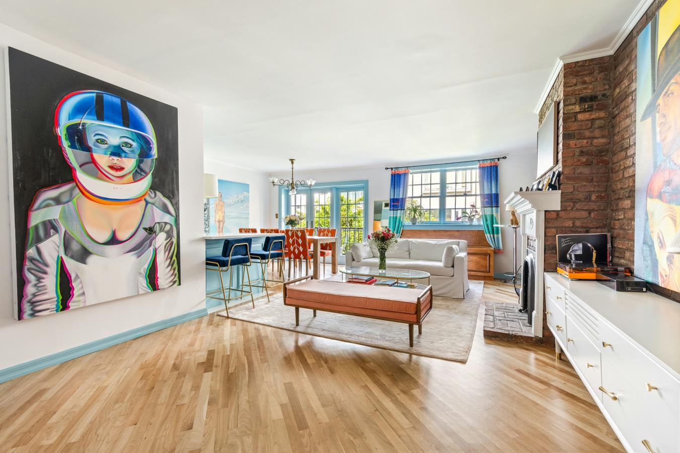 Chelsea, New York, 10011, United States, 2 Bedrooms Bedrooms, ,2 BathroomsBathrooms,Residential,For Sale,2007572