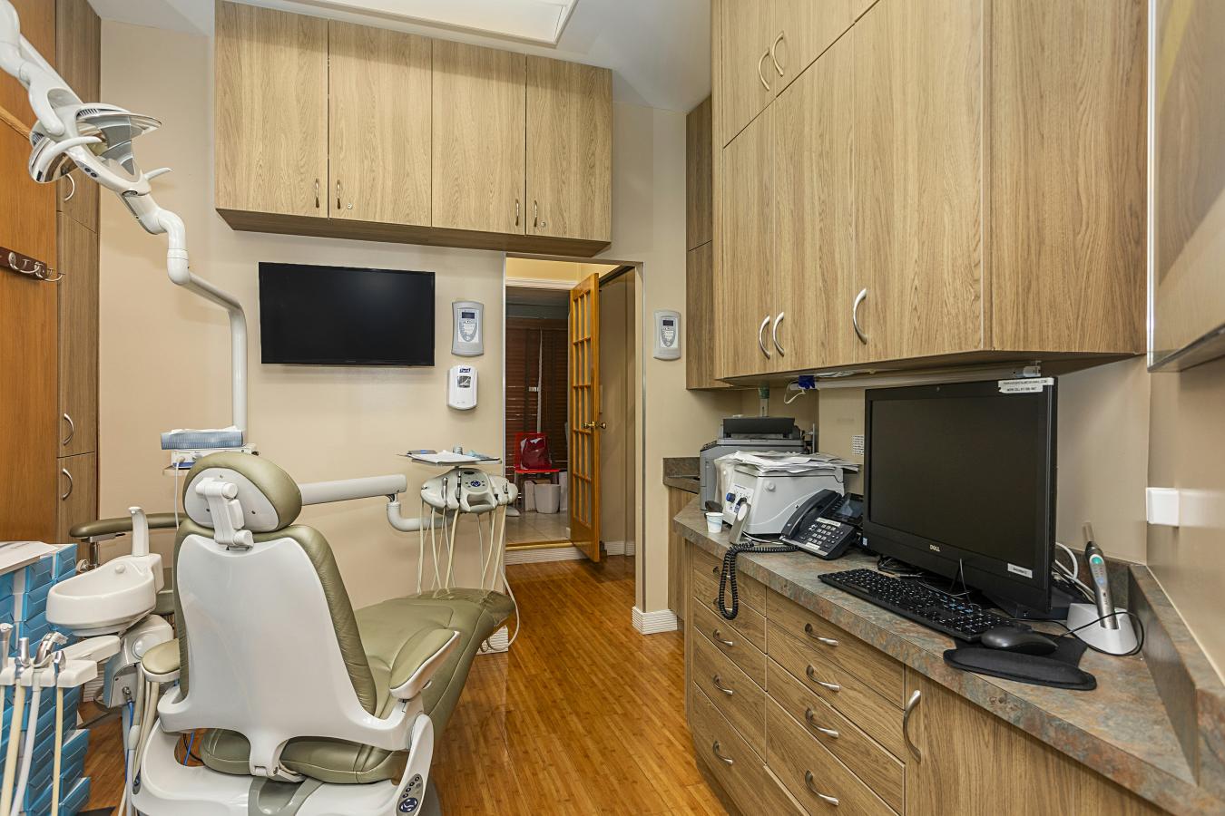 New York, New York, 10021, United States, ,2 BathroomsBathrooms,Residential,For Sale,2007570