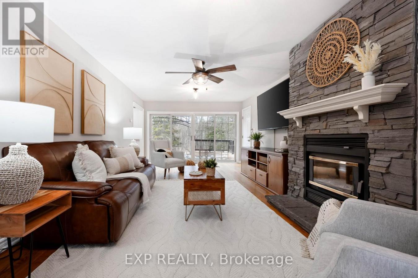 Hockley, ON, L9W2Z2, Canada, 5 Bedrooms Bedrooms, ,4 BathroomsBathrooms,Residential,For Sale,2007875