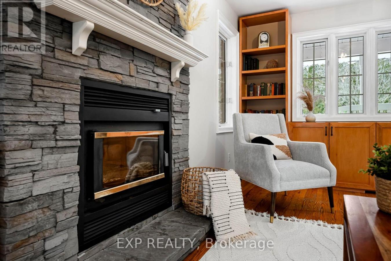 Hockley, ON, L9W2Z2, Canada, 5 Bedrooms Bedrooms, ,4 BathroomsBathrooms,Residential,For Sale,2007875