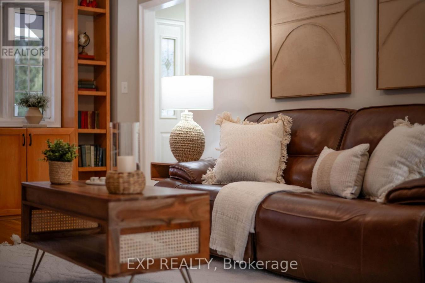 Hockley, ON, L9W2Z2, Canada, 5 Bedrooms Bedrooms, ,4 BathroomsBathrooms,Residential,For Sale,2007875