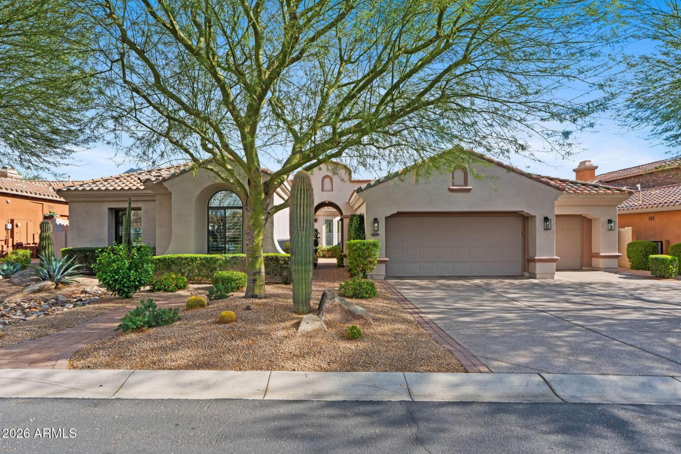 Scottsdale, Maricopa, 85255, United States, 4 Bedrooms Bedrooms, ,5 BathroomsBathrooms,Residential,For Sale,2007869