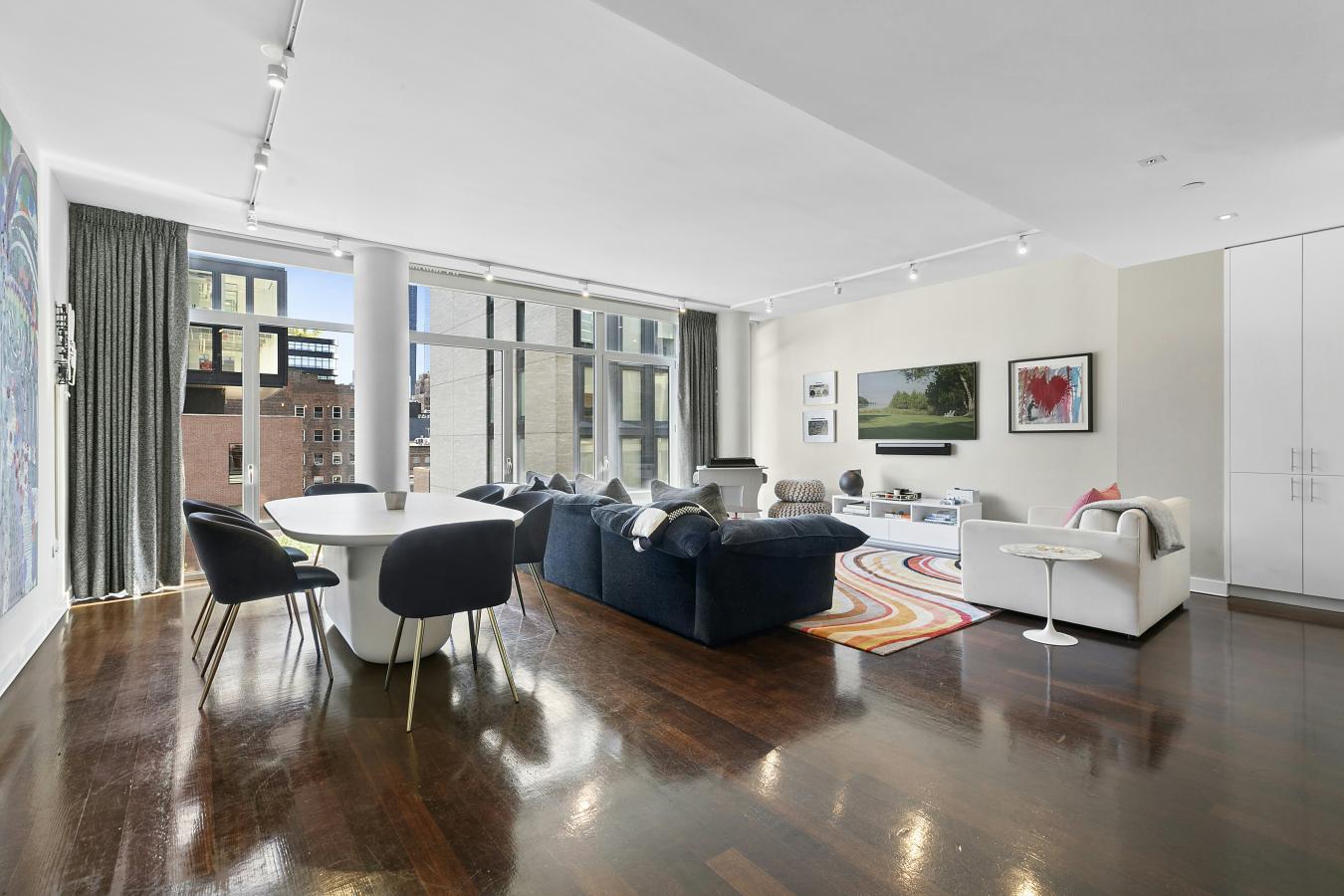 Chelsea, New York, 10011, United States, 3 Bedrooms Bedrooms, ,2 BathroomsBathrooms,Residential,For Sale,2007862