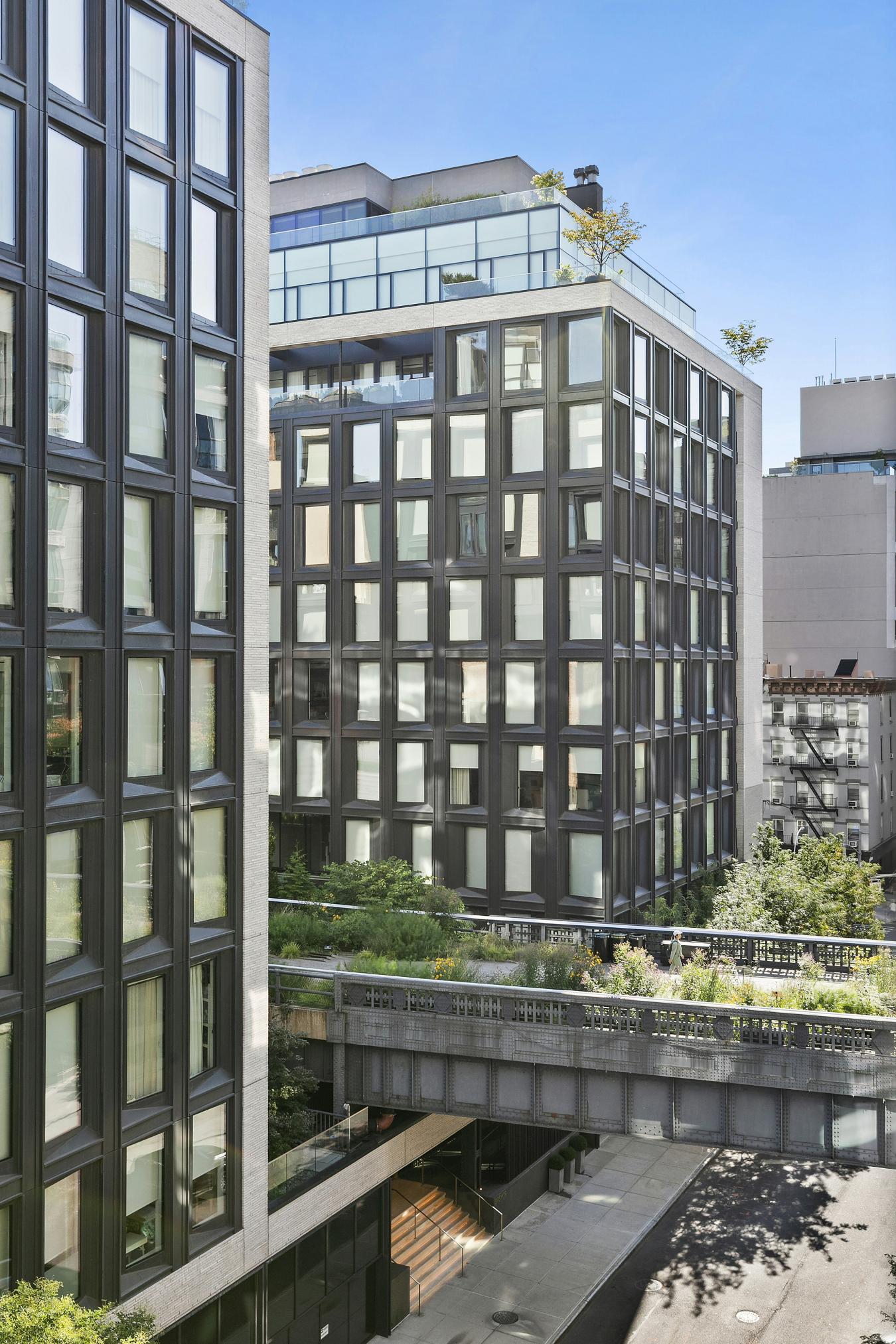 Chelsea, New York, 10011, United States, 3 Bedrooms Bedrooms, ,2 BathroomsBathrooms,Residential,For Sale,2007862