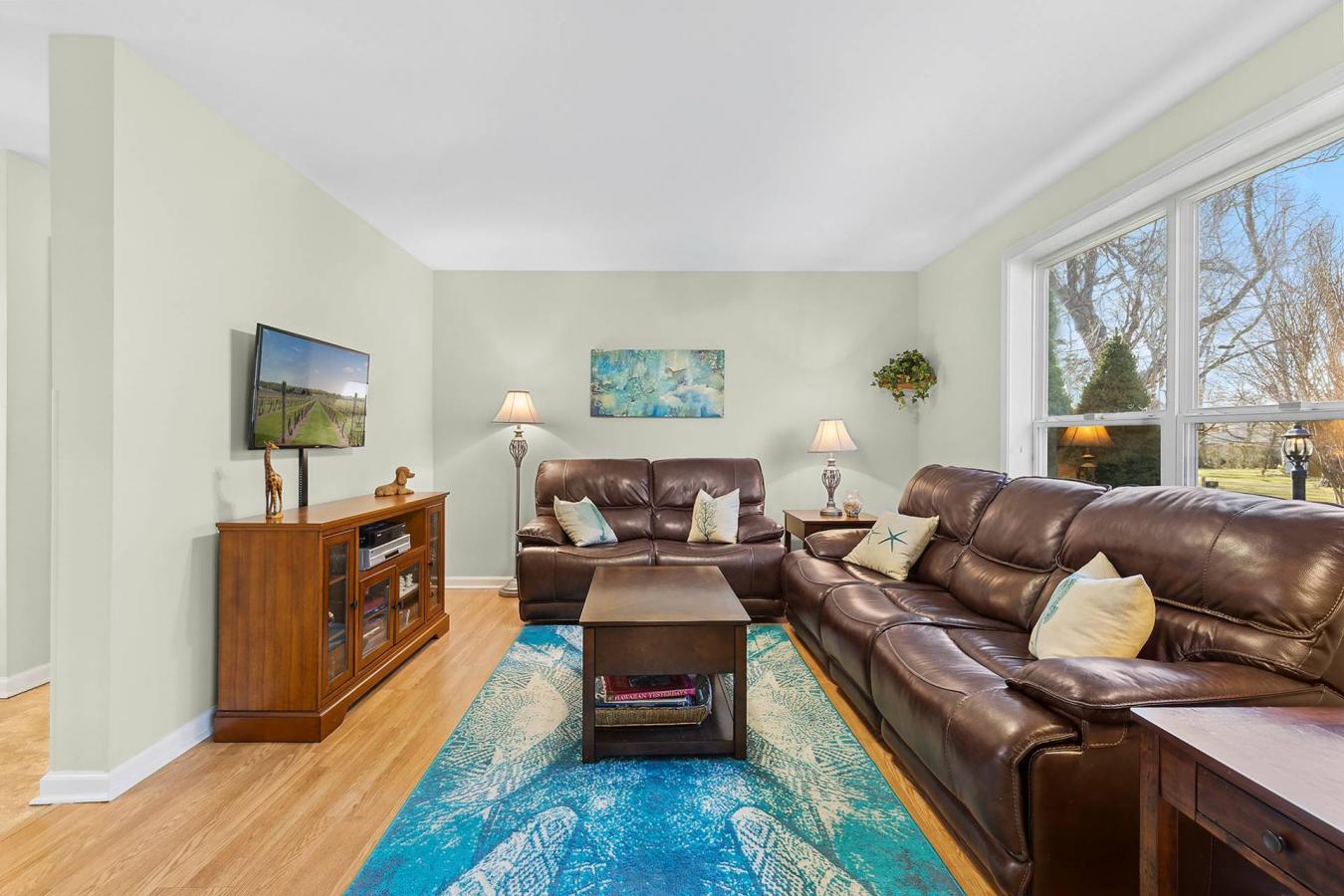 North Haven, New York, 11963, United States, 3 Bedrooms Bedrooms, ,2 BathroomsBathrooms,Residential,For Sale,2007859