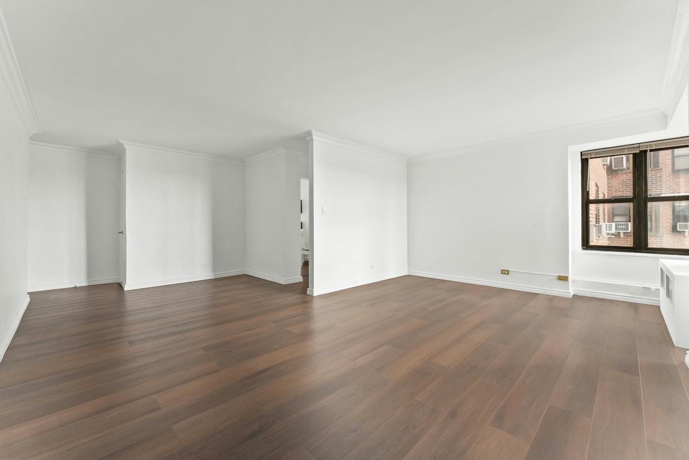 Lower East Side, New York, 10002, United States, 3 Bedrooms Bedrooms, ,2 BathroomsBathrooms,Residential,For Sale,2007857