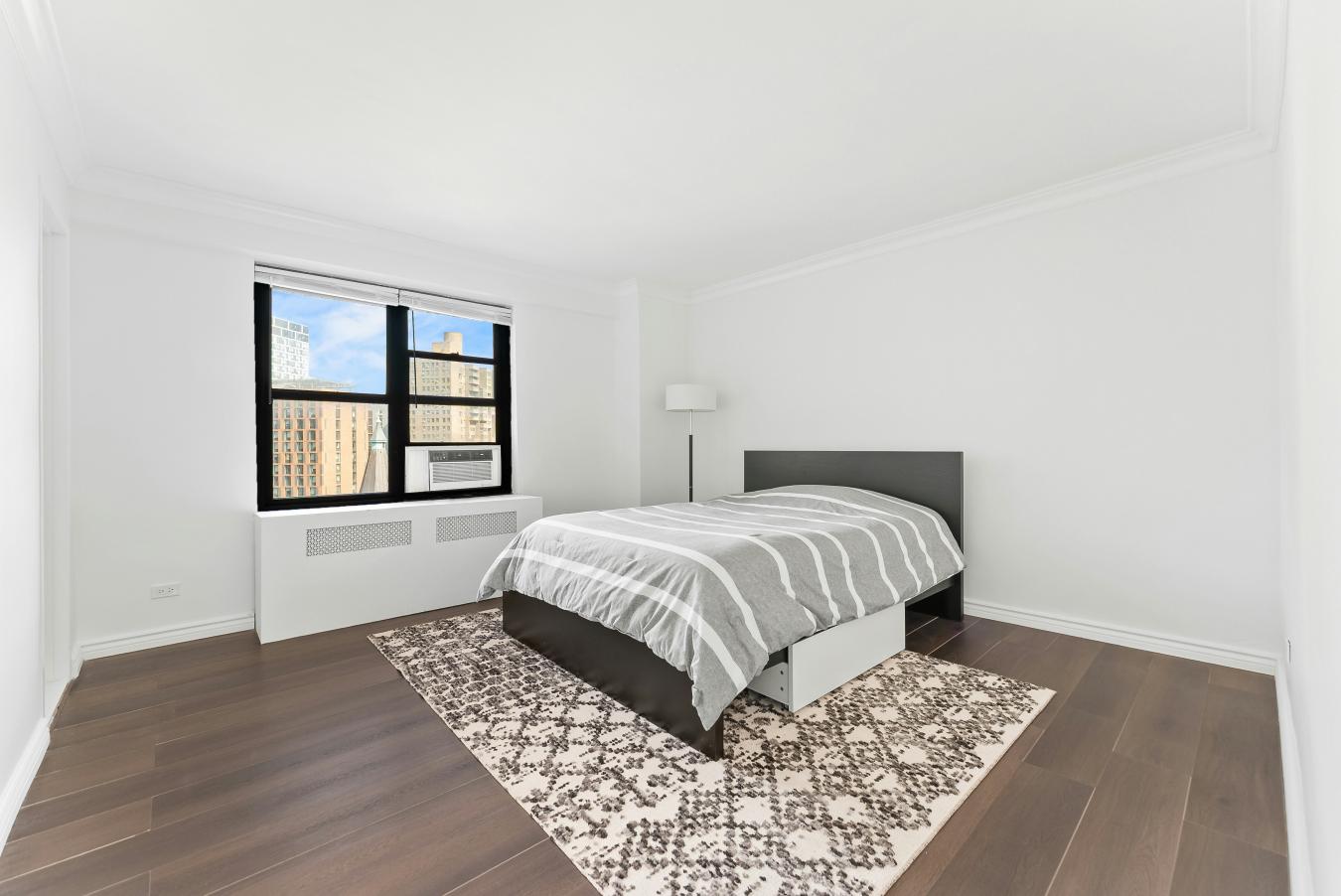 Lower East Side, New York, 10002, United States, 3 Bedrooms Bedrooms, ,2 BathroomsBathrooms,Residential,For Sale,2007857