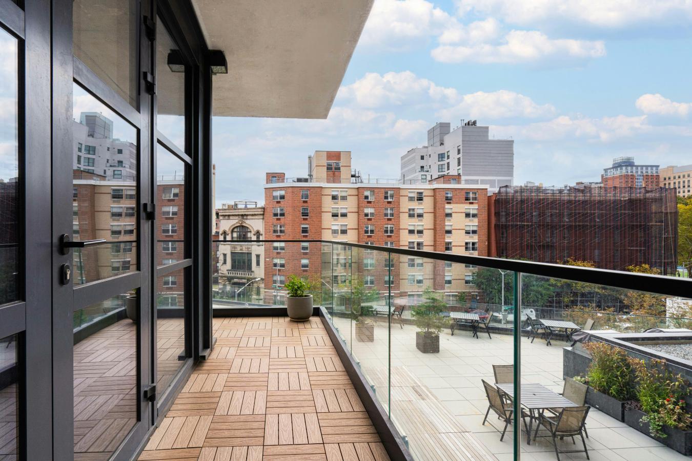 Harlem, New York, 10027, United States, 2 Bedrooms Bedrooms, ,2 BathroomsBathrooms,Residential,For Sale,2007856