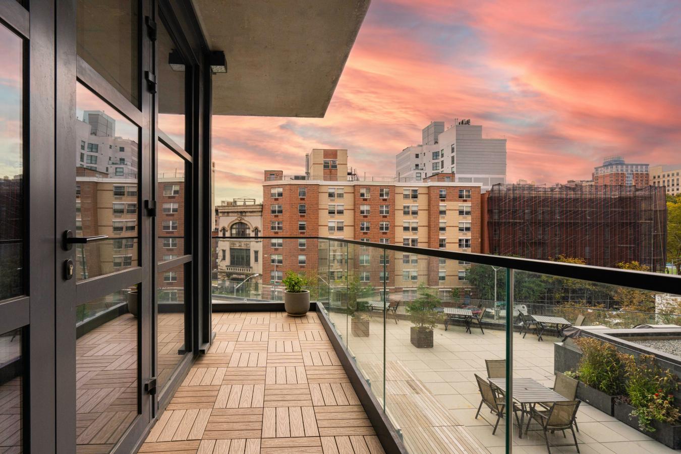 Harlem, New York, 10027, United States, 2 Bedrooms Bedrooms, ,2 BathroomsBathrooms,Residential,For Sale,2007856