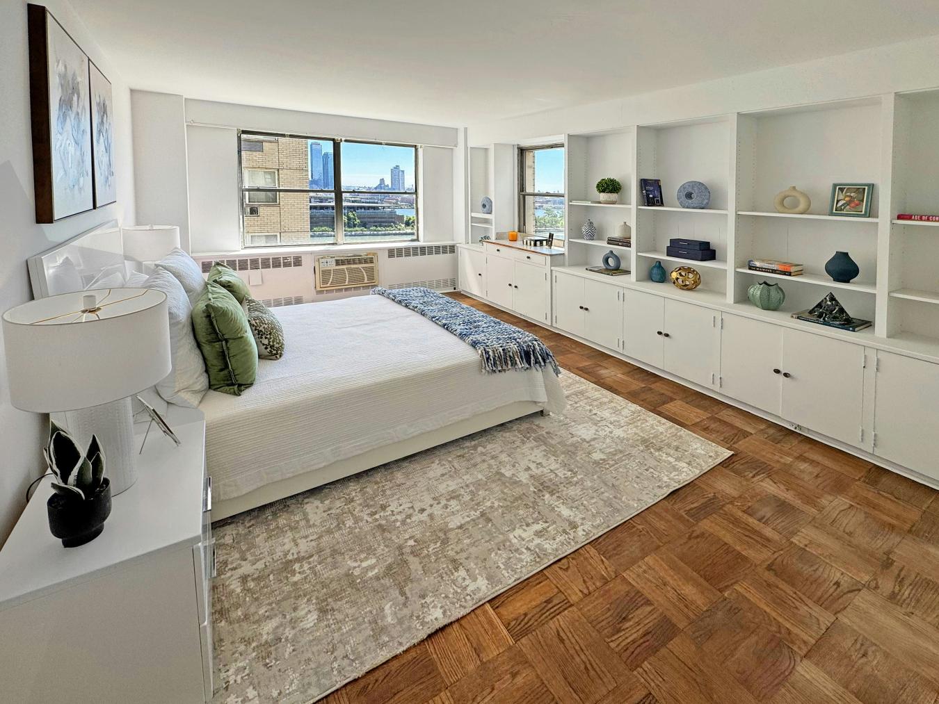 New York, New York, 10022, United States, 2 Bedrooms Bedrooms, ,2 BathroomsBathrooms,Residential,For Sale,2007853