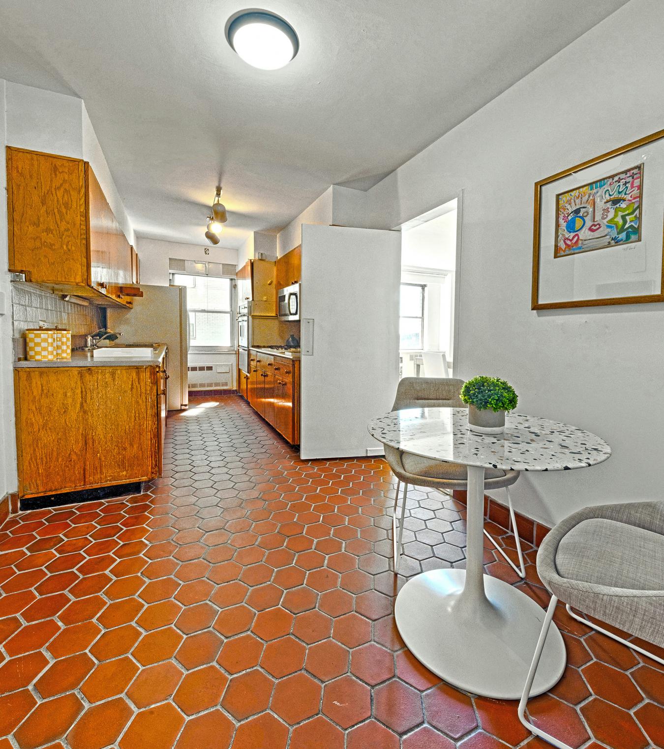 New York, New York, 10022, United States, 2 Bedrooms Bedrooms, ,2 BathroomsBathrooms,Residential,For Sale,2007853