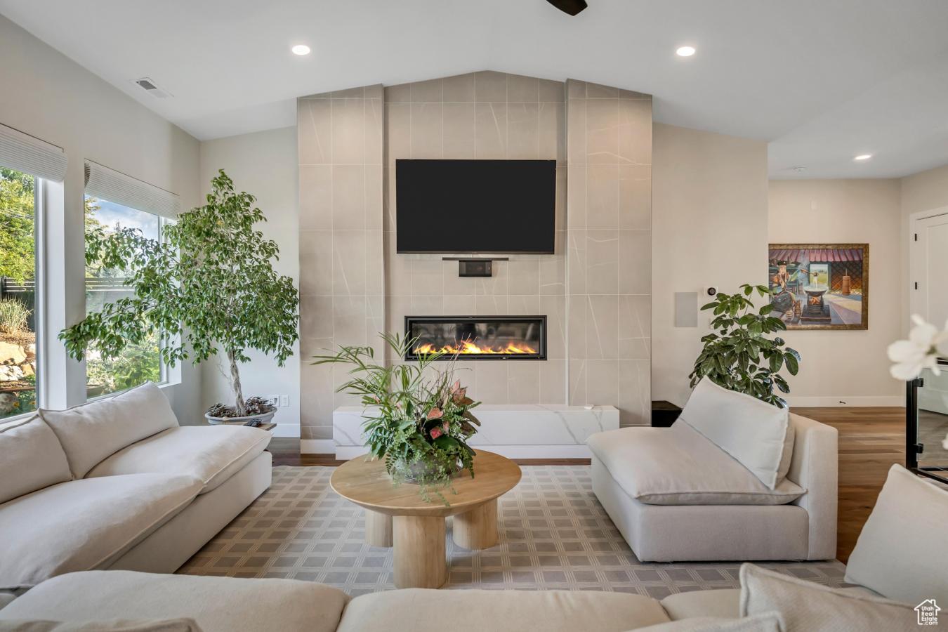 Orem, Utah, 84097, United States, ,Residential,For Sale,2008227