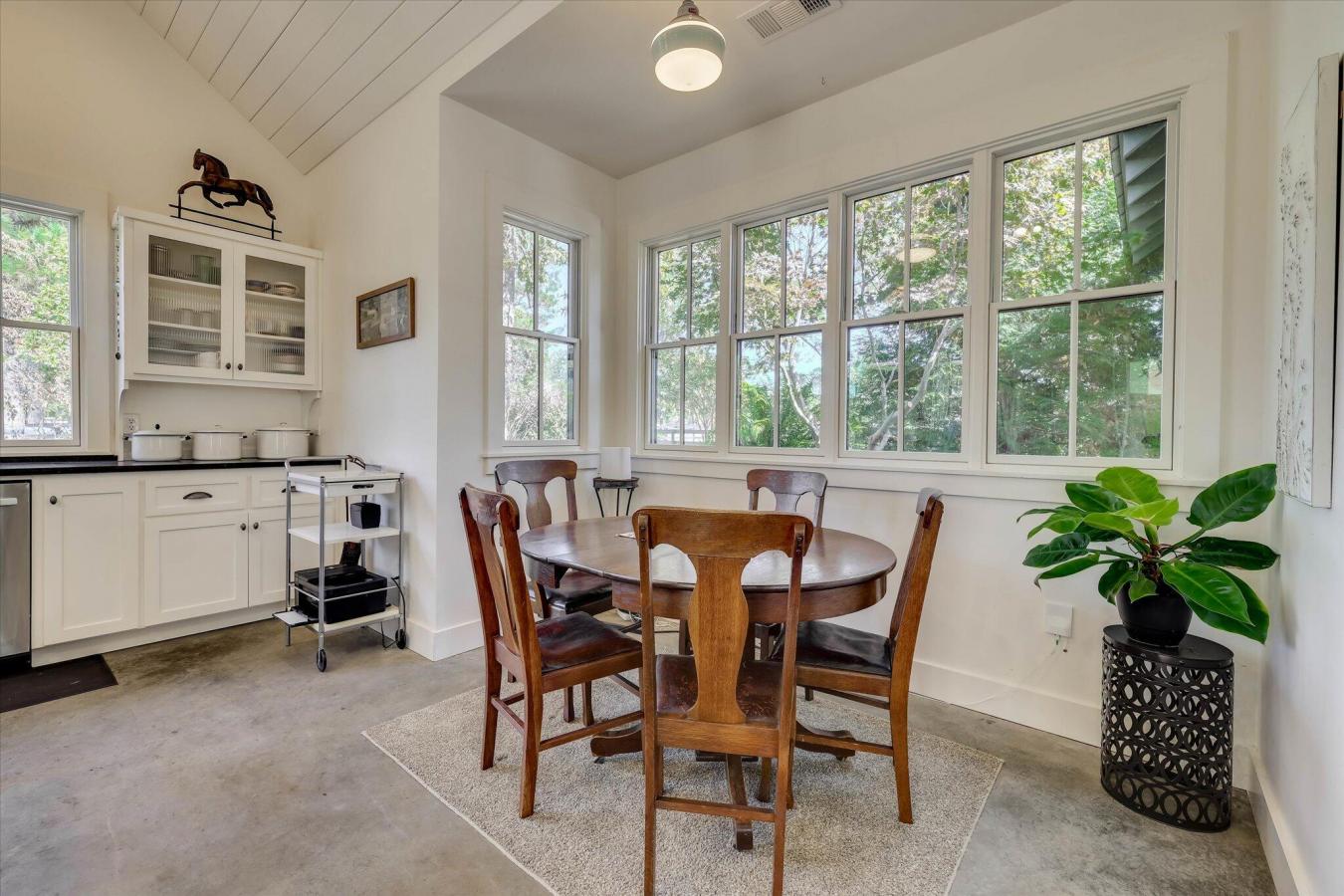 Aiken, Aiken, 29803, United States, 3 Bedrooms Bedrooms, ,3 BathroomsBathrooms,Residential,For Sale,2008226