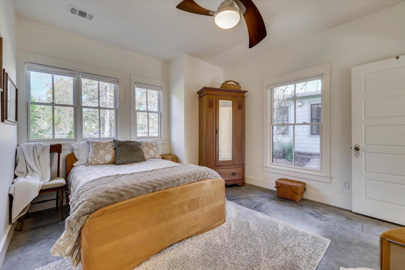 Aiken, Aiken, 29803, United States, 3 Bedrooms Bedrooms, ,3 BathroomsBathrooms,Residential,For Sale,2008226