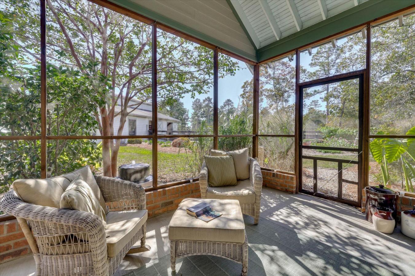 Aiken, Aiken, 29803, United States, 3 Bedrooms Bedrooms, ,3 BathroomsBathrooms,Residential,For Sale,2008226