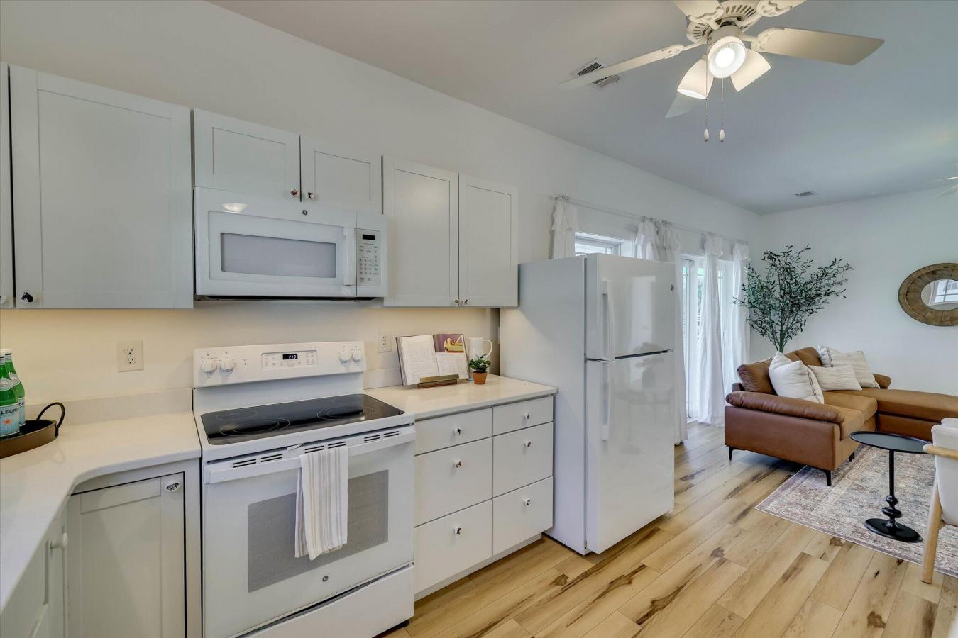 Aiken, Aiken, 29803, United States, 2 Bedrooms Bedrooms, ,2 BathroomsBathrooms,Residential,For Sale,2008225