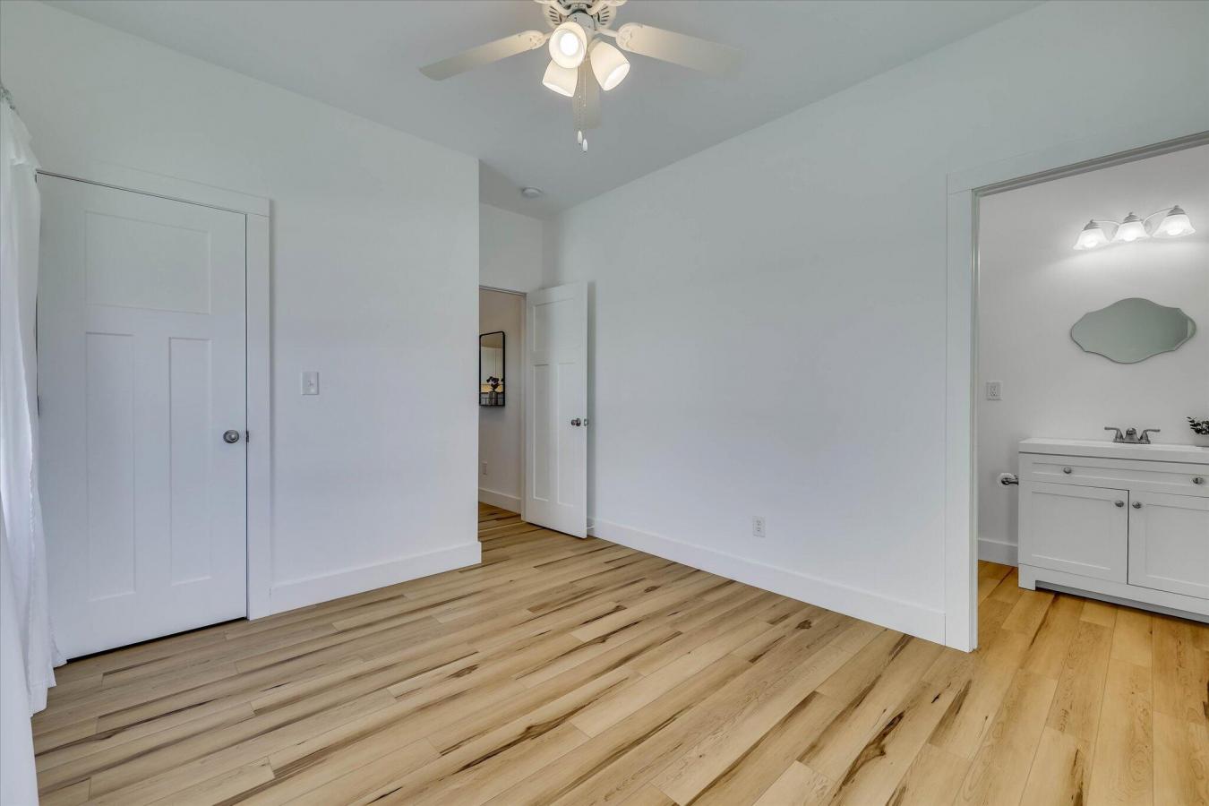 Aiken, Aiken, 29803, United States, 2 Bedrooms Bedrooms, ,2 BathroomsBathrooms,Residential,For Sale,2008225