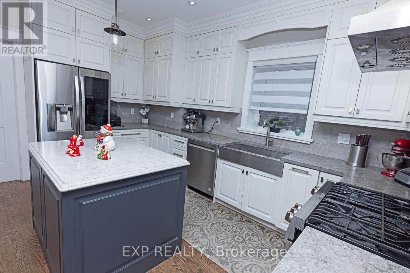 Toronto (Broadview North), Canada, M4K2K3, Canada, 6 Bedrooms Bedrooms, ,4 BathroomsBathrooms,Residential,For Sale,2008224