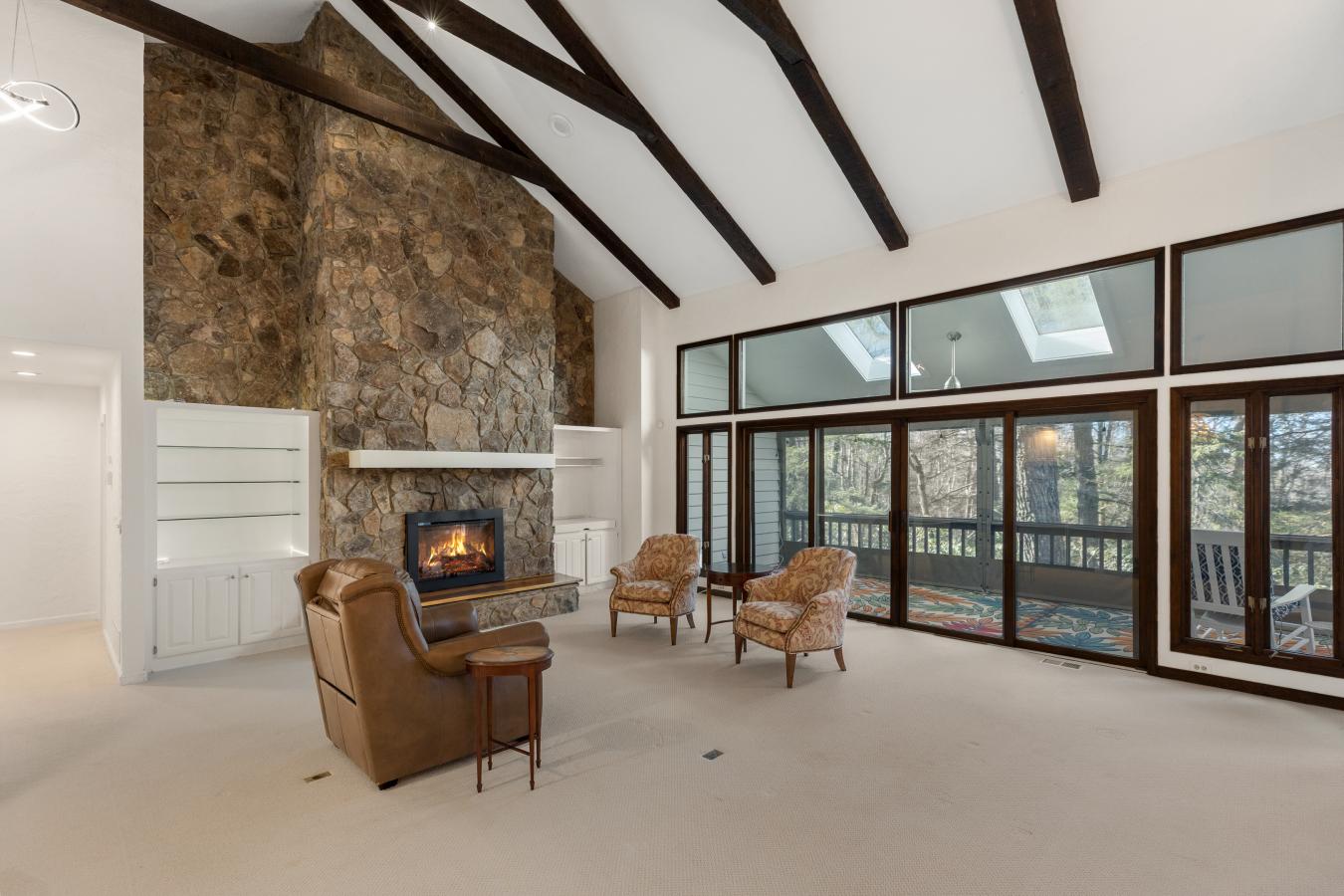 Highlands, Macon, 28741, United States, 3 Bedrooms Bedrooms, ,3 BathroomsBathrooms,Residential,For Sale,2007851